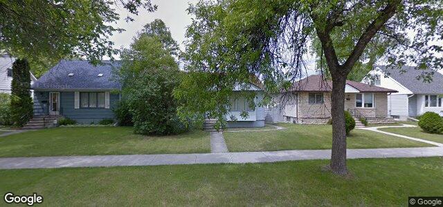 Photo of 498 Radford Street in Winnipeg, Manitoba