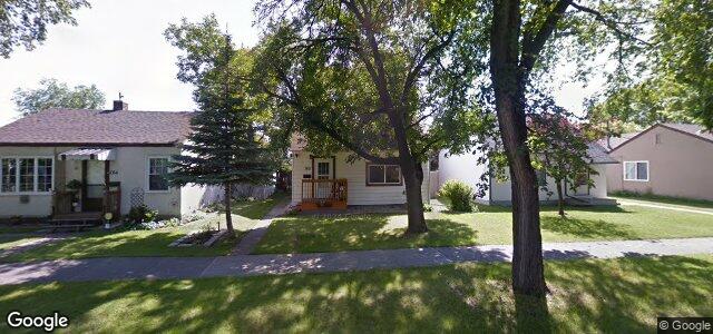 Photo of 768 Bannerman Avenue in Winnipeg, Manitoba