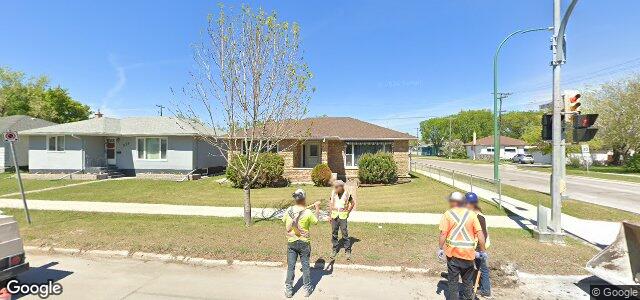 Photo of 935 Inkster Boulevard in Winnipeg, Manitoba
