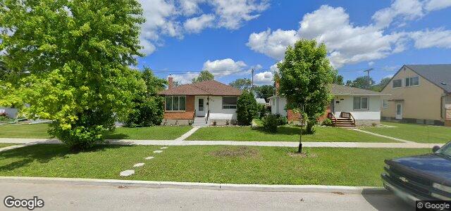 949 Bannerman Avenue（加拿大曼尼托巴省温尼伯市）房屋照片