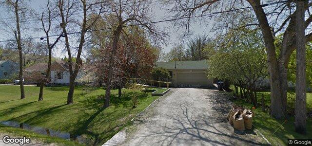 221 Robindale Road（加拿大曼尼托巴省温尼伯市）房屋照片