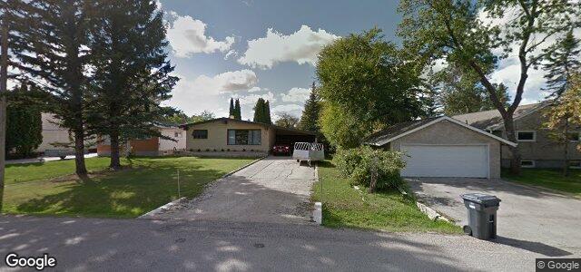 Photo of 510 Pepperloaf Crescent in Winnipeg, Manitoba