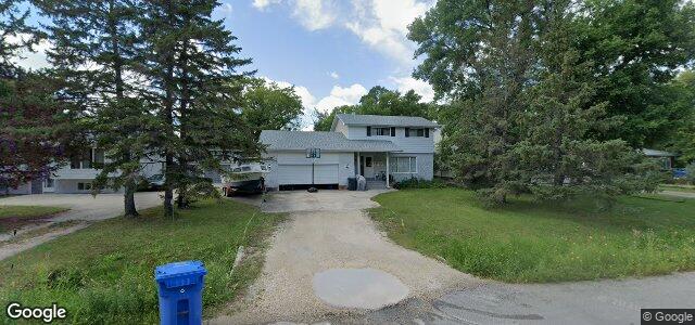 686 Harstone Road（加拿大曼尼托巴省温尼伯市）房屋照片