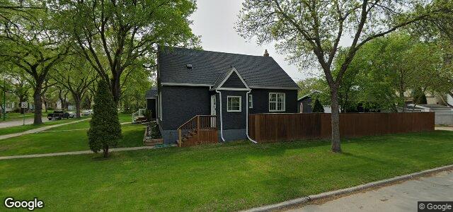 1013 Warsaw Avenue（加拿大曼尼托巴省温尼伯市）房屋照片