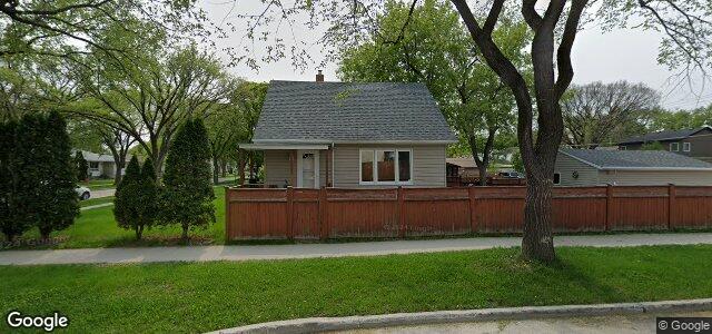 1061 Warsaw Avenue（加拿大曼尼托巴省温尼伯市）房屋照片