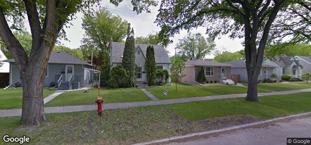 Larawan ng 1160 Warsaw Avenue sa Winnipeg, Manitoba