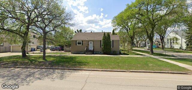 Larawan ng 320 Harrow Street sa Winnipeg, Manitoba