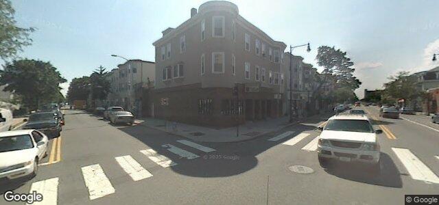 704 Cambridge Street（加拿大曼尼托巴省温尼伯市）房屋照片