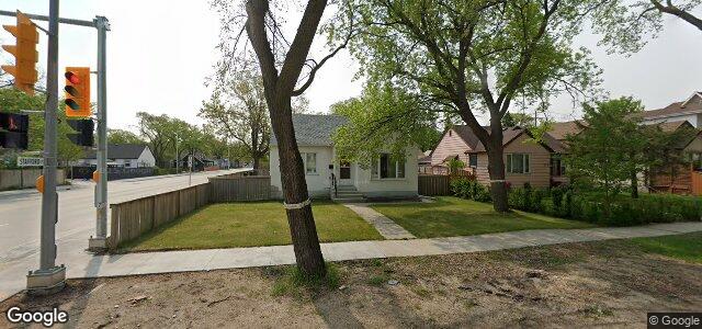 916 Warsaw Avenue（加拿大曼尼托巴省温尼伯市）房屋照片