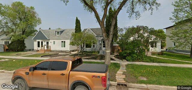 Photo of 963 Fleet Avenue in Winnipeg, Manitoba