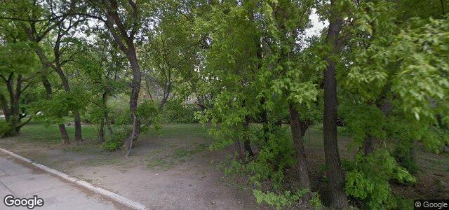 87 Roslyn Crescent（加拿大曼尼托巴省温尼伯市）房屋照片