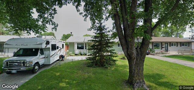 10 Quiring Bay（加拿大曼尼托巴省温尼伯市）房屋照片