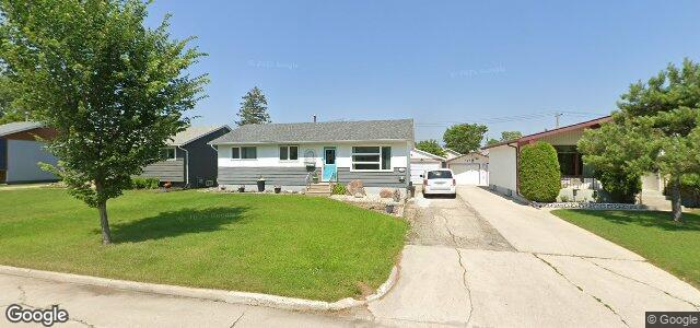 100 Macaulay Crescent（加拿大曼尼托巴省温尼伯市）房屋照片