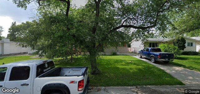 100 Roselawn Bay（加拿大曼尼托巴省温尼伯市）房屋照片