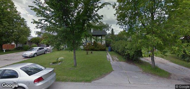 Photo of 106 Bret Bay in Winnipeg, Manitoba