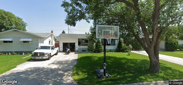 113 Broad Bay（加拿大曼尼托巴省温尼伯市）房屋照片