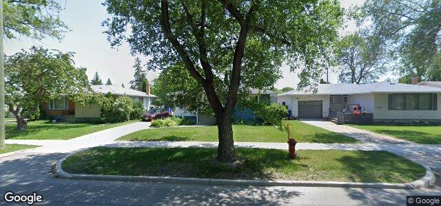 1131 Rothesay Street（加拿大曼尼托巴省温尼伯市）房屋照片