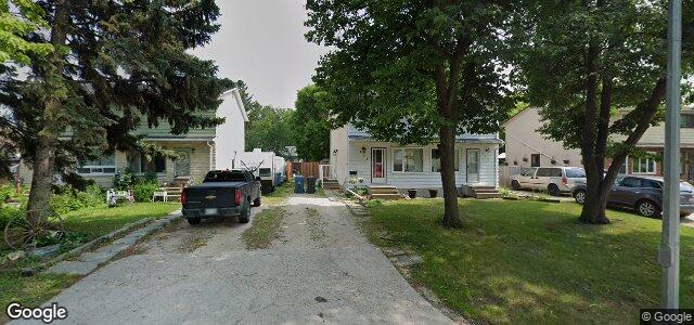 115 Edelweiss Crescent（加拿大曼尼托巴省温尼伯市）房屋照片