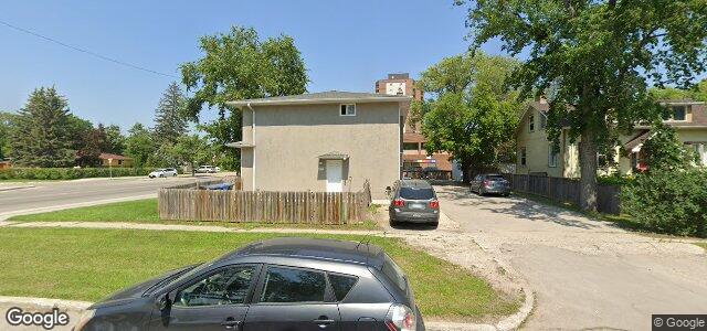 1207 Henderson Highway（加拿大曼尼托巴省温尼伯市）房屋照片