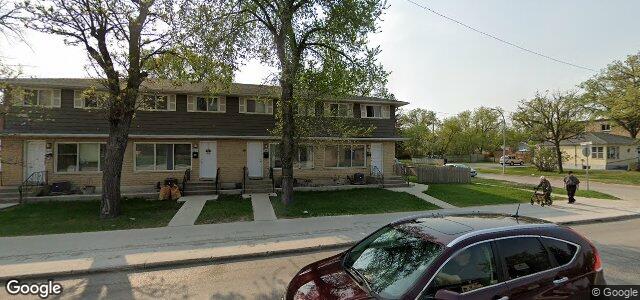 1209 Henderson Highway（加拿大曼尼托巴省温尼伯市）房屋照片