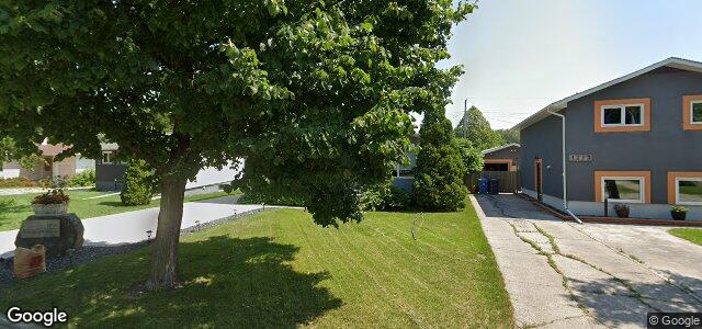 1215 De Graff Place（加拿大曼尼托巴省温尼伯市）房屋照片