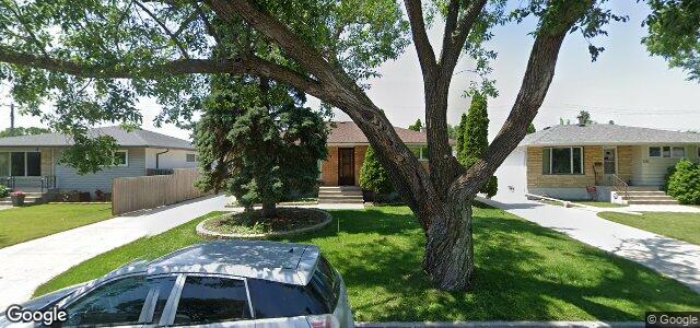 124 Broad Bay（加拿大曼尼托巴省温尼伯市）房屋照片