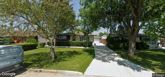 124 Macaulay Crescent（加拿大曼尼托巴省温尼伯市）房屋照片