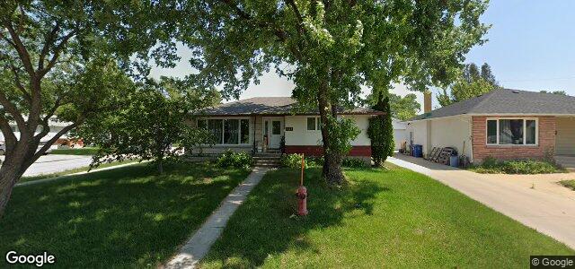 141 Broad Bay（加拿大曼尼托巴省温尼伯市）房屋照片