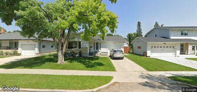 15 Pleasant Bay（加拿大曼尼托巴省温尼伯市）房屋照片