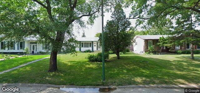 15 Roselawn Bay（加拿大曼尼托巴省温尼伯市）房屋照片