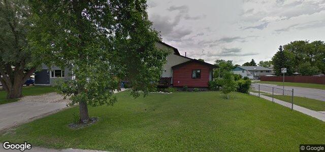 151 Edelweiss Crescent（加拿大曼尼托巴省温尼伯市）房屋照片