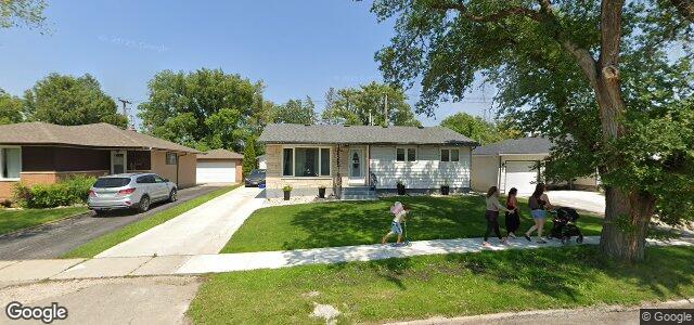 168 Eade Crescent（加拿大曼尼托巴省温尼伯市）房屋照片