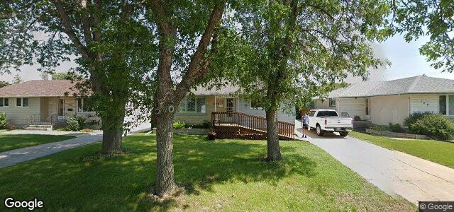 184 Broad Bay（加拿大曼尼托巴省温尼伯市）房屋照片