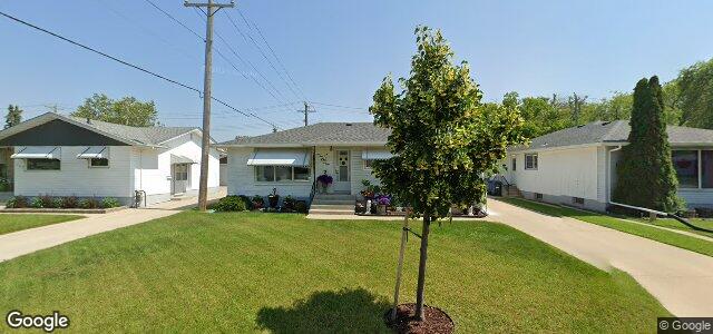 212 Macaulay Crescent（加拿大曼尼托巴省温尼伯市）房屋照片