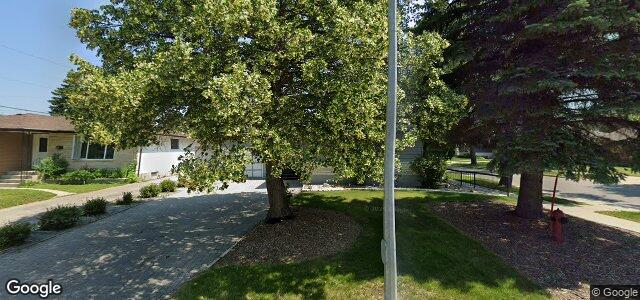 216 Broad Bay（加拿大曼尼托巴省温尼伯市）房屋照片