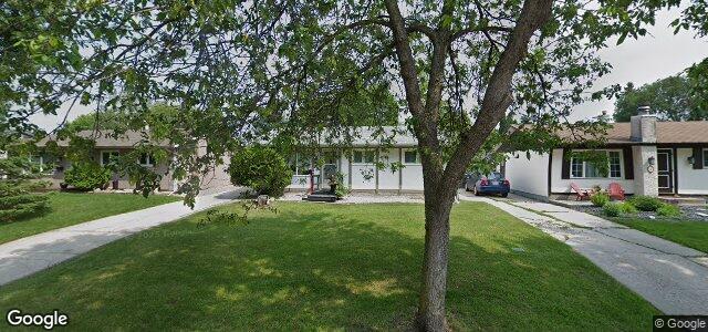 22 Edelweiss Crescent（加拿大曼尼托巴省温尼伯市）房屋照片