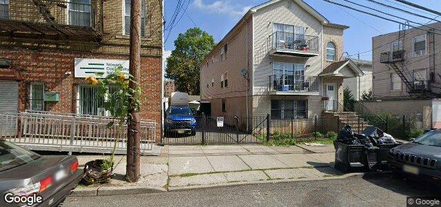 221 Hawthorne Avenue（加拿大曼尼托巴省温尼伯市）房屋照片