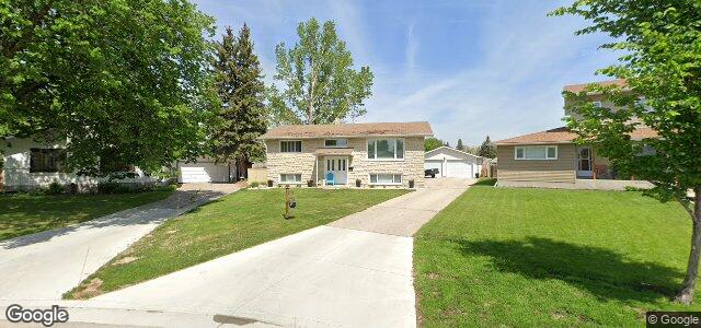 23 Pinecrest Bay（加拿大曼尼托巴省温尼伯市）房屋照片