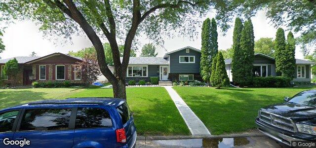 23 Roselawn Bay（加拿大曼尼托巴省温尼伯市）房屋照片