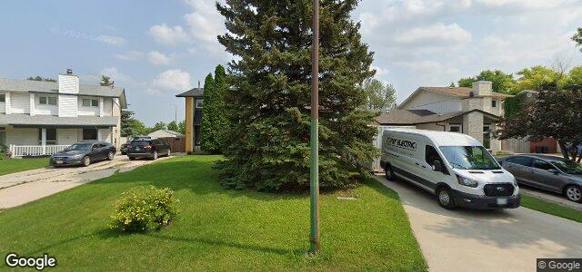 26 Callum Crescent（加拿大曼尼托巴省温尼伯市）房屋照片