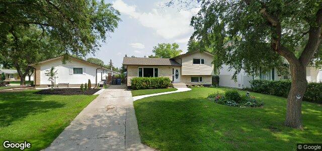 30 Roselawn Bay（加拿大曼尼托巴省温尼伯市）房屋照片