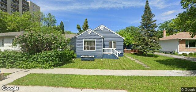 303 Mcleod Avenue（加拿大曼尼托巴省温尼伯市）房屋照片