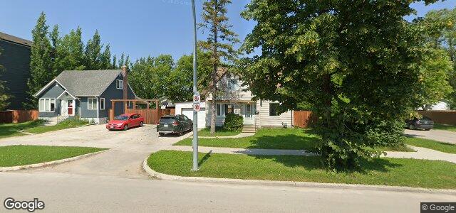 Photo of 305 Edison Avenue in Winnipeg, Manitoba