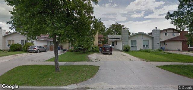 331 Edelweiss Crescent（加拿大曼尼托巴省温尼伯市）房屋照片