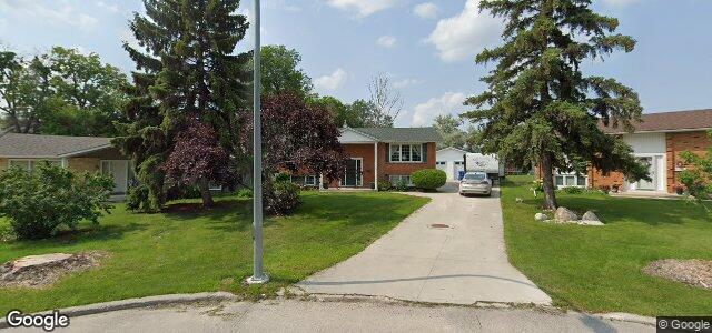 39 Quiring Bay（加拿大曼尼托巴省温尼伯市）房屋照片