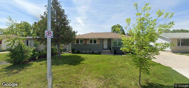 40 Pinecrest Bay（加拿大曼尼托巴省温尼伯市）房屋照片