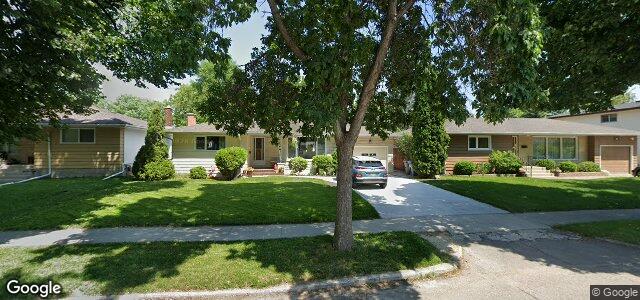 45 Pleasant Bay（加拿大曼尼托巴省温尼伯市）房屋照片