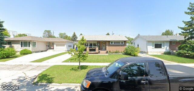 465 Mark Pearce Avenue（加拿大曼尼托巴省温尼伯市）房屋照片