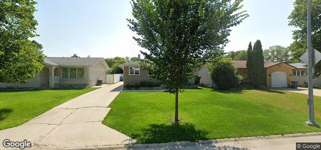 480 Paufeld Drive（加拿大曼尼托巴省温尼伯市）房屋照片