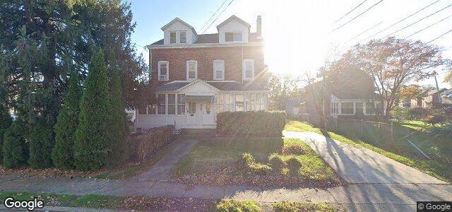 Photo of 510 Springfield Road in Winnipeg, Manitoba